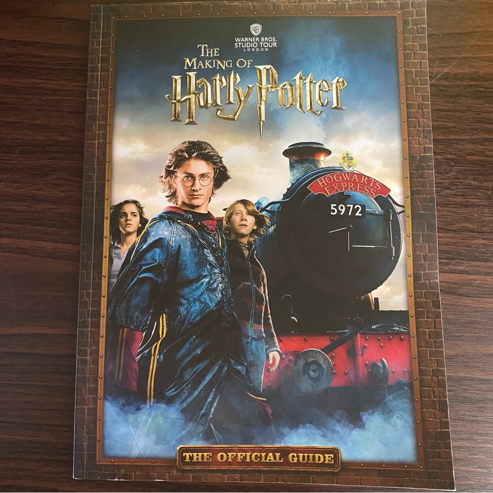 The Making of Harry Potter:Official Guide Warner Bros. Studio Tour London Book